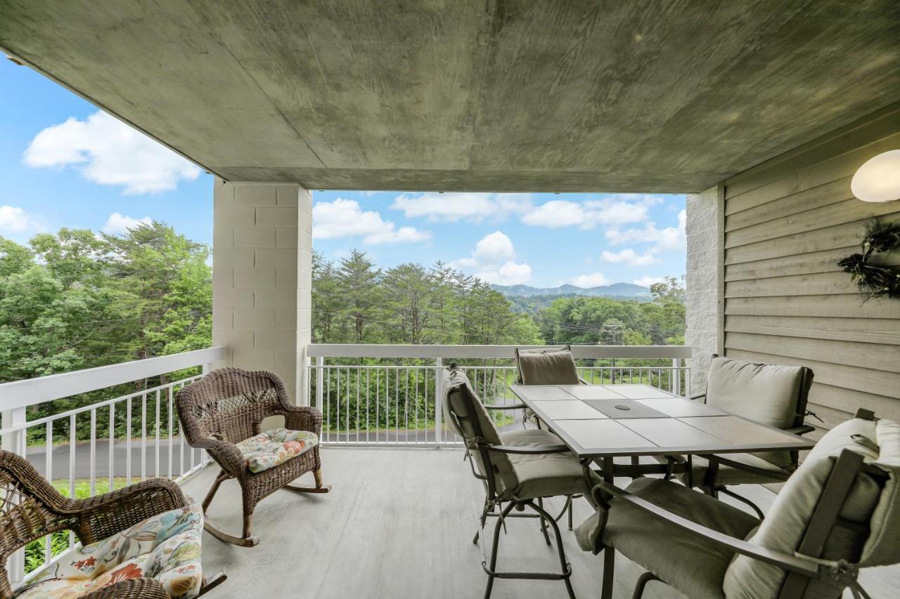 비둘기 포지 A Peaceful Retreat Whispering Pines 622 아파트 외부 사진